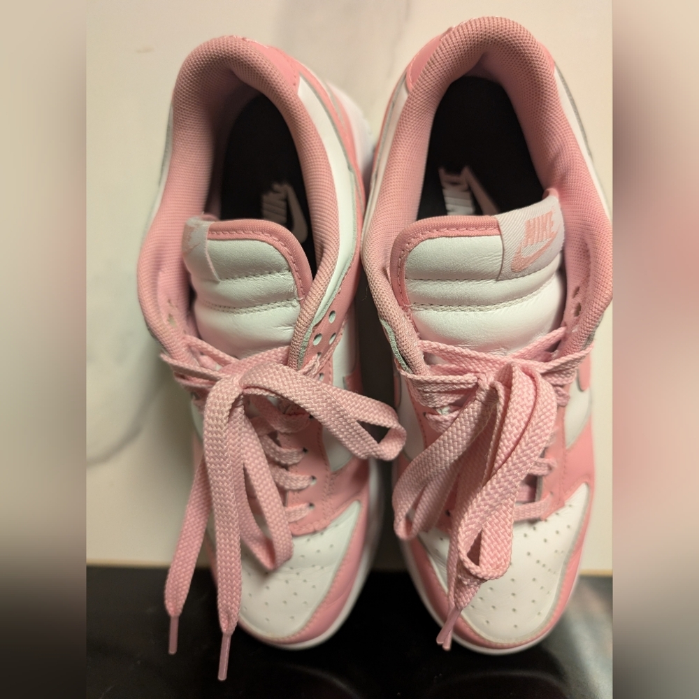 Nike Dunk Low 'Real Pink' Sneakers Wmn's Size 10 Like New MSRP $140 - Picture 8 of 11